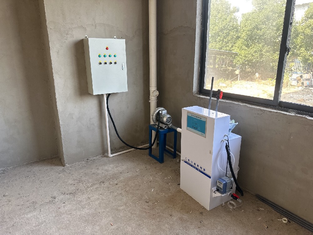 二氧化氯投加器